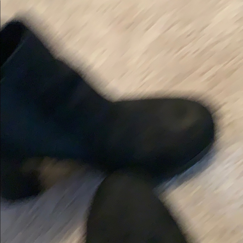 Boots - Picture 5 of 5